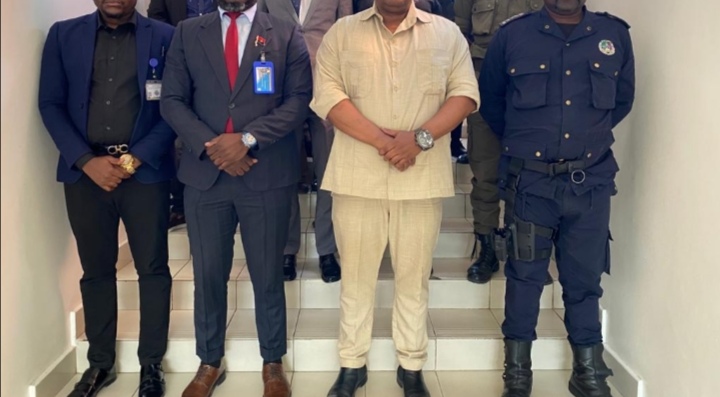 Designer's Checklist for Every UX Project.